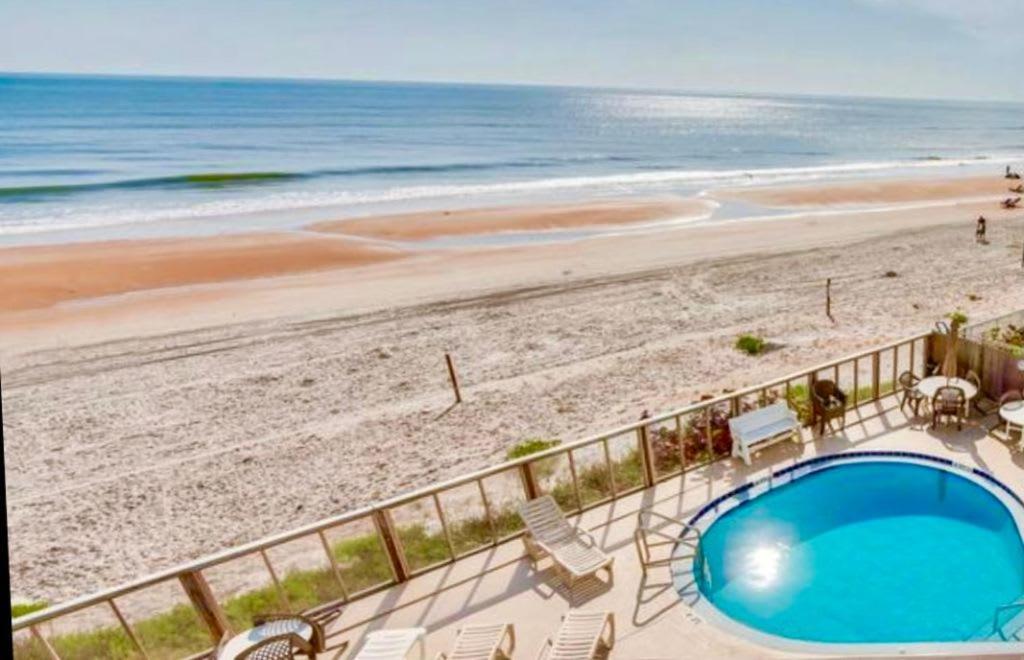 Ocean Waves - Ocean Front At Symphony Beach Club! Ормонд Бич Экстерьер фото